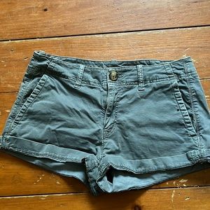 American eagle shorts, dark green/gray cargo shorts